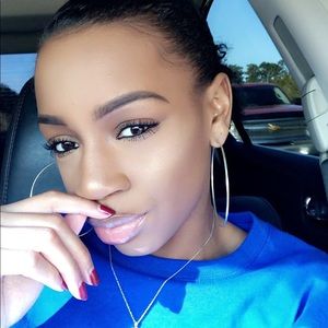 Meet your Posher, Jada